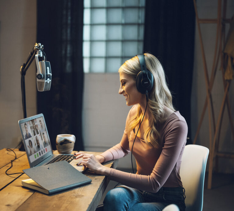 ¿Ya conoces el micrófono AKG Lyra?